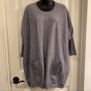 Cozy dolman-sleeve tunic sweater size S/M